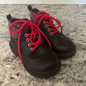 Baby gap toddler shoes, size 7